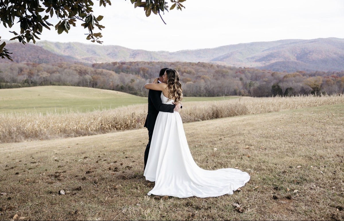 Why Elopements Are the New Dream Wedding (and How to Plan Yours at The Estate at Sweetwater Creek)