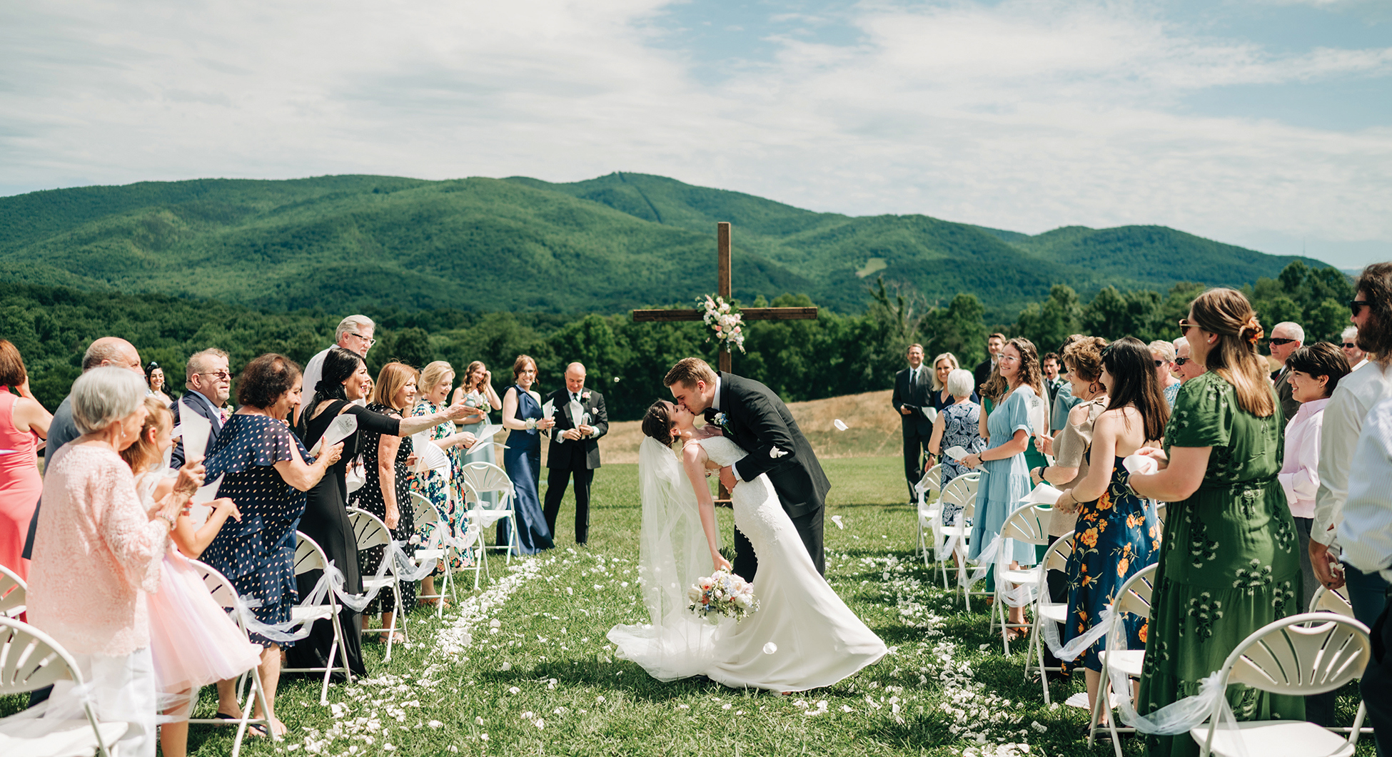 The Perks of Booking a Weekday Wedding